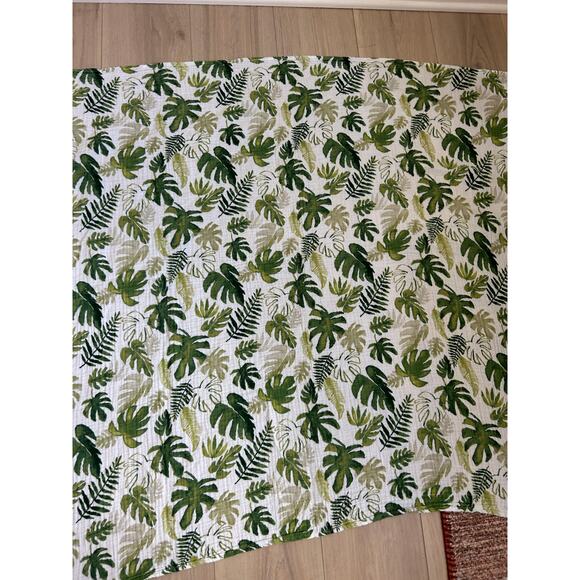 Little Unicorn Cotton Muslin Swaddle Blanket - Tropical Leaf - Picture 4 of 6
